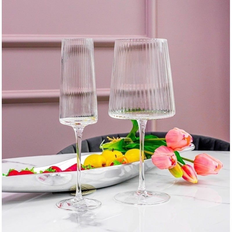 Kare Komplet Kieliszków Do Wina Riffle    760 Ml (4 Sztuki)