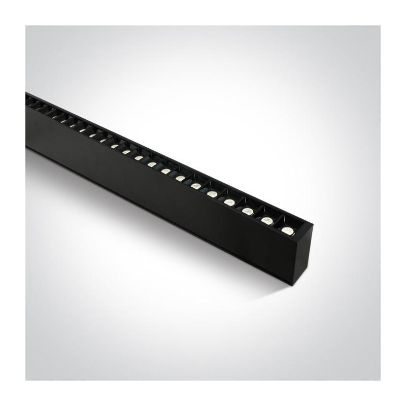 38150B/B/C czarna oprawa z możłiwością montażu podwieszanego lub natynkowego z 48 punktami LED UGR17 4000K 40W zasilacz 1000mA w